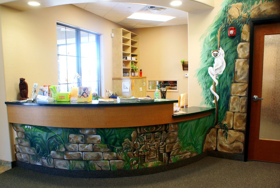 Gilbert Office - Front desk